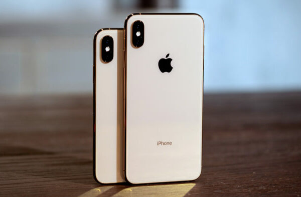 В России стартовали продажи бюджетного iPhone XR