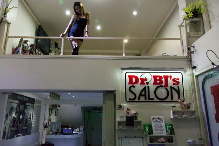 Фотография: Как работают Pink salon — японские минет-бары №5 - BigPicture.ru
