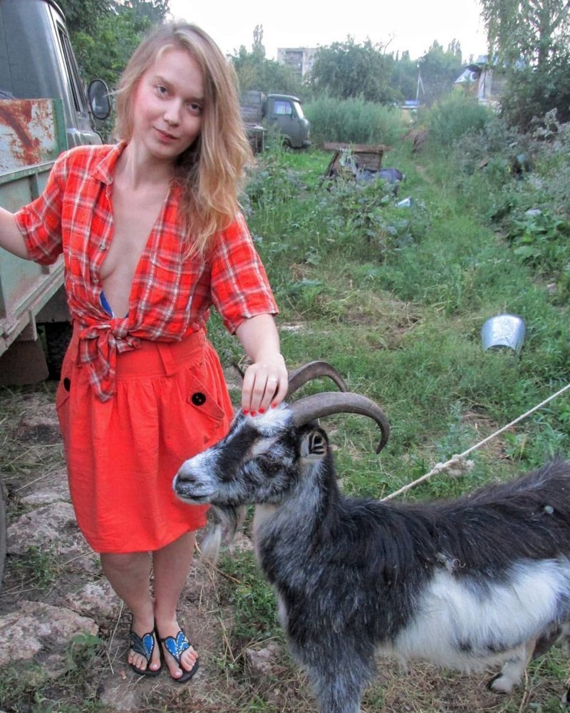 Фотография: 20 сельских доярок из Инстаграма, в которых вы точно влюбитесь №9 - BigPicture.ru
