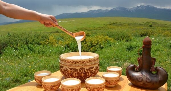 Пьянящая поза, быырпах, кумыс и другие безалкогольные напитки народов России