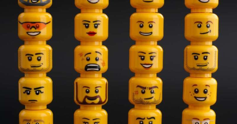 Фотография: Британские ученые проглотили детали LEGO. Что из этого вышло №1 - BigPicture.ru