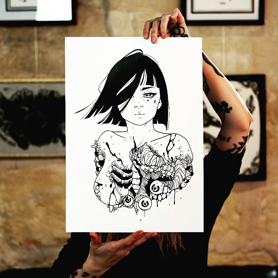 Фотография: Эротические и мрачные татуировки от французской художницы №3 - BigPicture.ru