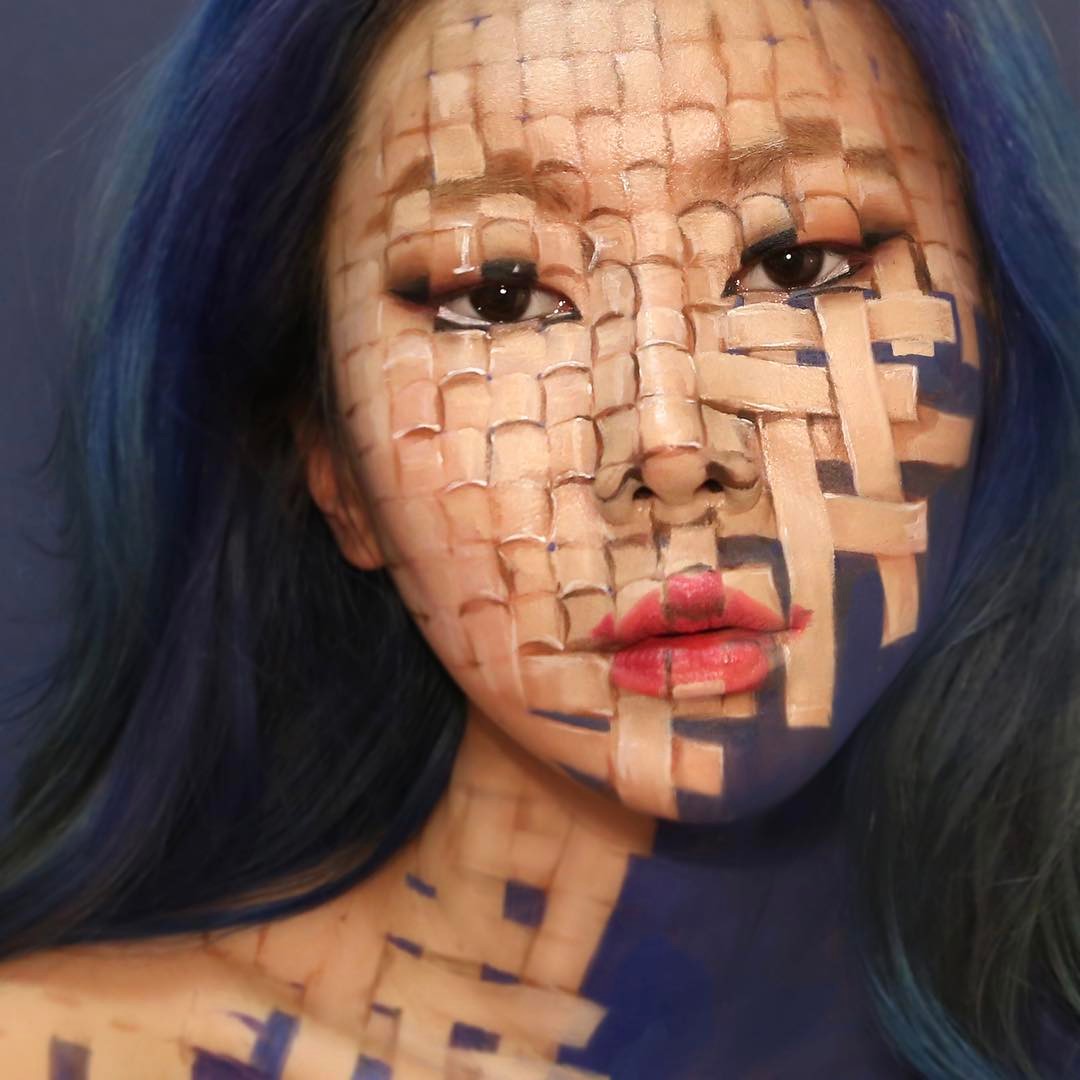 Фотография: Прекрасные химеры: визажист из Кореи взрывает мозг оптическими иллюзиями макияжа №19 - BigPicture.ru