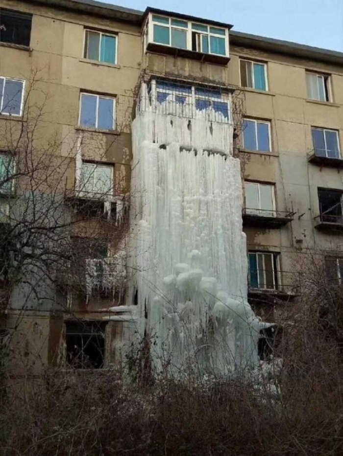 Фотография: Вот что такое — настоящая зима: 30+ фотографий, от которых вам станет холодно №15 - BigPicture.ru
