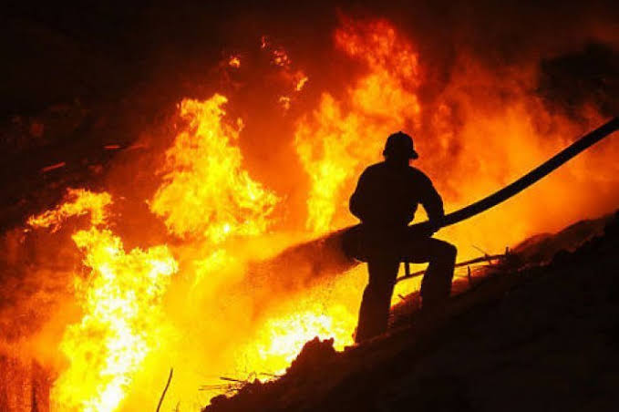 Фотография: Огненная ловушка: 15-летние польские школьницы сгорели заживо в квест-комнате №9 - BigPicture.ru