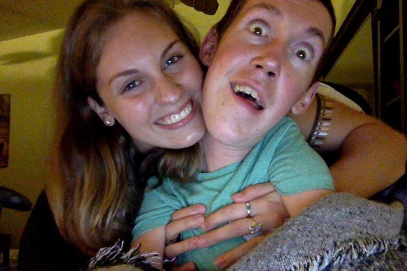 Фотография: Счастливы вместе: история любви парня в инвалидной коляске и девушки с большим сердцем №2 - BigPicture.ru