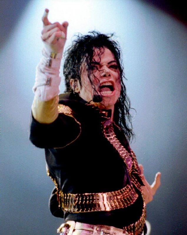 Фотография: Не будет мира праху твоему: Майкла Джексона снова обвиняют в педофилии №18 - BigPicture.ru