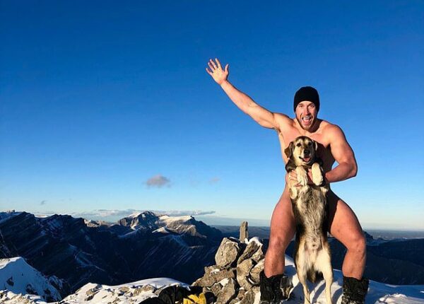 Друга в горы бери, рискни: заядлый путешественник и его верный пес в поисках приключений
