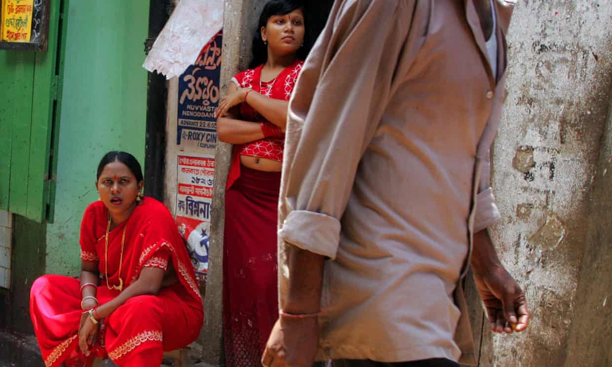 Фотография: Спасение утопающих — дело рук самих утопающих: как проститутки Индии остановили ВИЧ-эпидемию №8 - BigPicture.ru