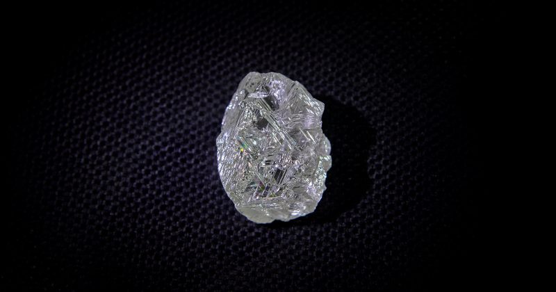 Фотография: Удачная находка: в Якутии добыли очередной алмаз-рекордсмен №2 - BigPicture.ru