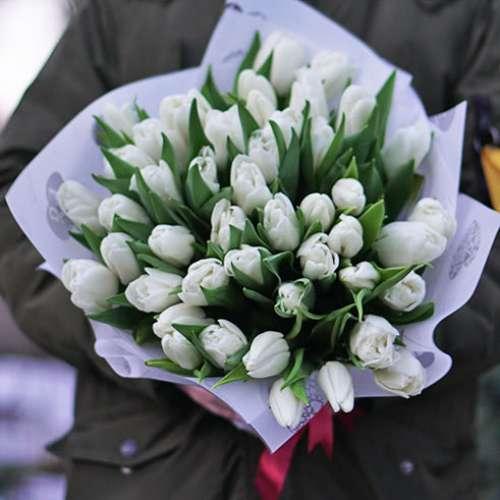 Фотография: Цветы к 8 Марта и доставка по Киеву: сюрприз на заказ, фото, видео №3 - BigPicture.ru