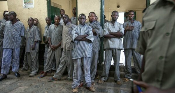 Хаос, антисанитария, убийства, каннибализм: 5 самых страшных тюрем на планете
