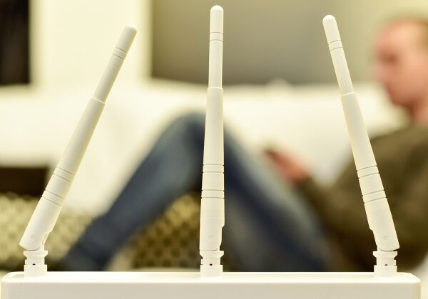 Все что нам нужно — это Wi-Fi. Ученые научились получать электричество из электромагнитных волн