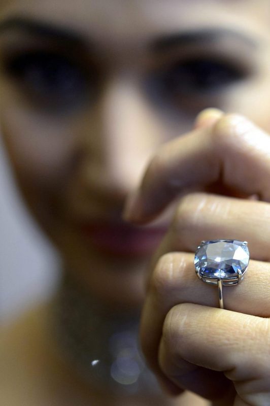 Фотография: Счастливое неведение: камень в кольце с барахолки, оказался бриллиантом на миллион №6 - BigPicture.ru