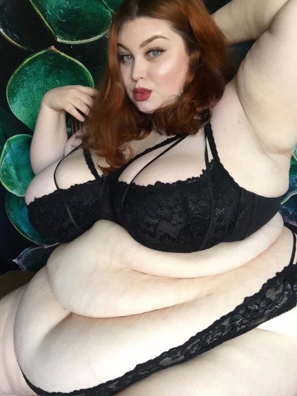 Фотография: Секс и бургер: американка весом в 200 кило эротично поглощает еду за деньги №8 - BigPicture.ru
