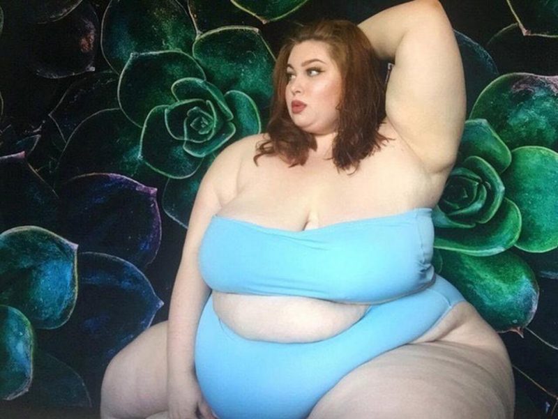Фотография: Секс и бургер: американка весом в 200 кило эротично поглощает еду за деньги №11 - BigPicture.ru