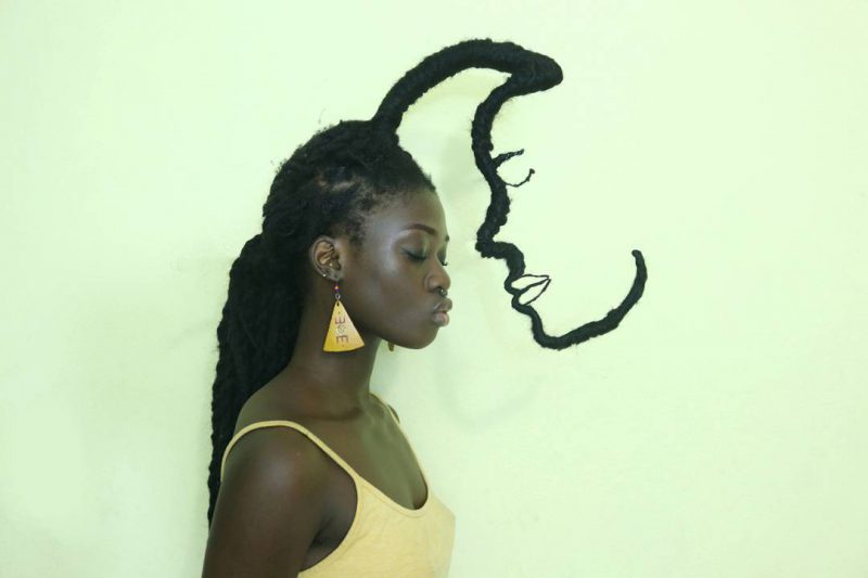 Фотография: Коса-краса: африканская художница создает удивительные скульптуры из собственных волос №18 - BigPicture.ru