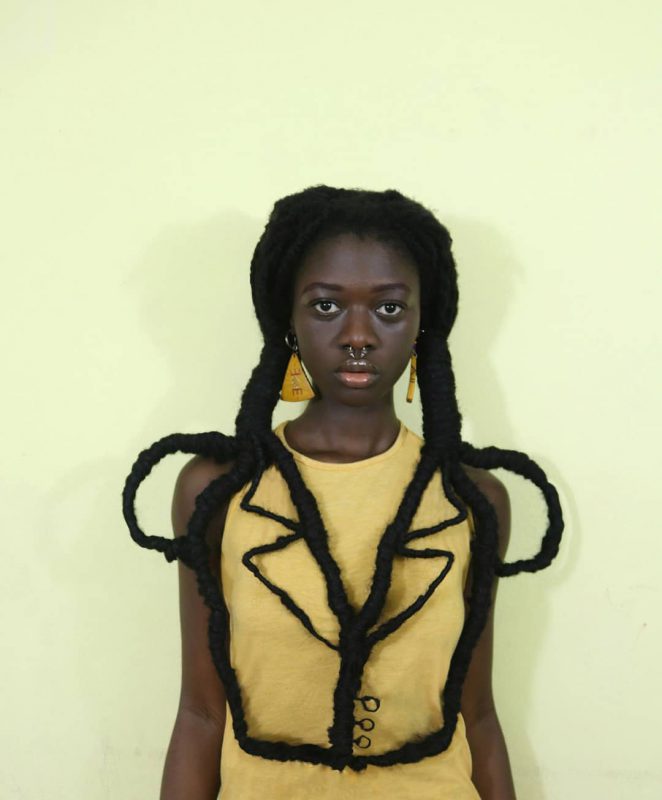 Фотография: Коса-краса: африканская художница создает удивительные скульптуры из собственных волос №22 - BigPicture.ru