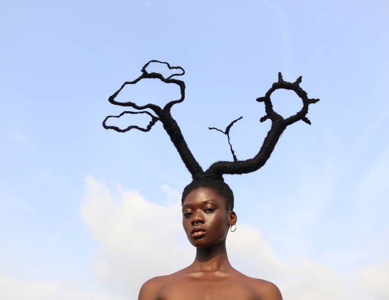 Фотография: Коса-краса: африканская художница создает удивительные скульптуры из собственных волос №50 - BigPicture.ru
