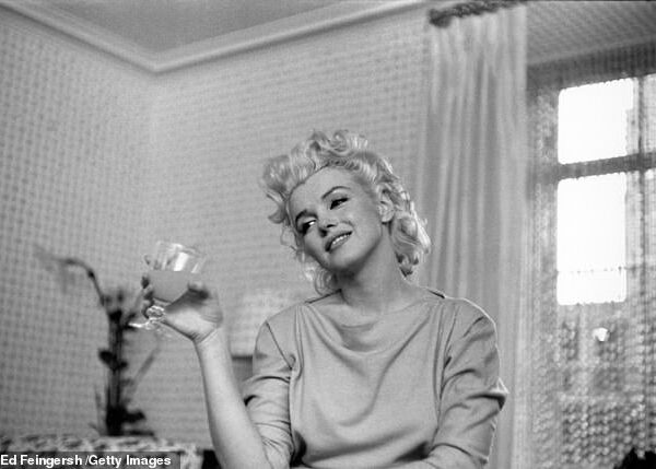 Неизвестная знаменитость: откровенные фото Мэрилин Монро, которых никто раньше не видел