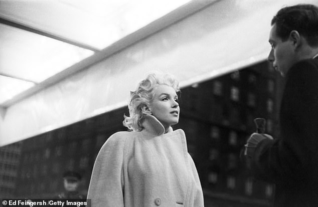 Фотография: Неизвестная знаменитость: откровенные фотографии Мэрилин Монро, которых никто раньше не видел №7 - BigPicture.ru