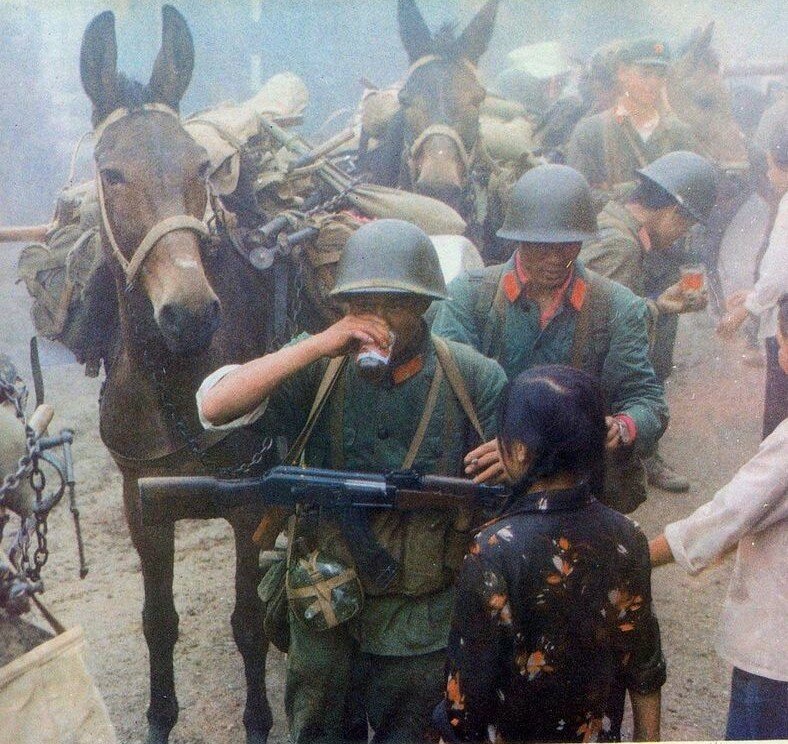 Фотография: Странная война: как социалистический Китай напал на социалистический Вьетнам №3 - BigPicture.ru