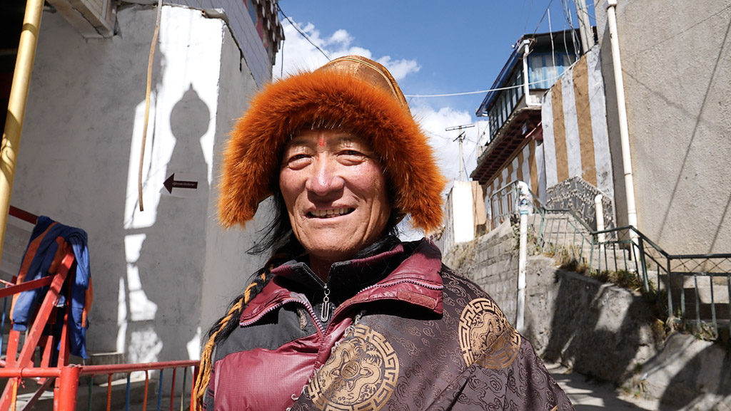Фотография: Академия Ярчен Гар: затерянный город-монастырь в Тибете №10 - BigPicture.ru