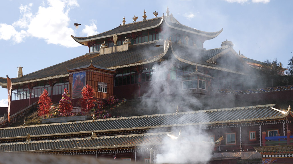 Фотография: Академия Ярчен Гар: затерянный город-монастырь в Тибете №22 - BigPicture.ru