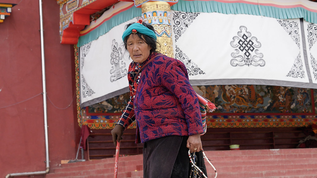 Фотография: Академия Ярчен Гар: затерянный город-монастырь в Тибете №26 - BigPicture.ru