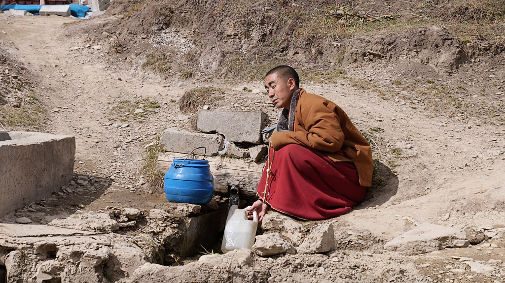 Фотография: Академия Ярчен Гар: затерянный город-монастырь в Тибете №7 - BigPicture.ru