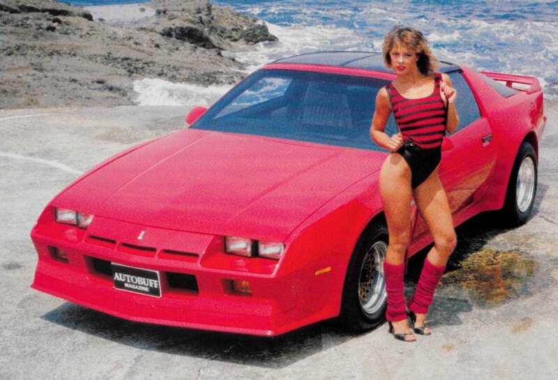 Девушки и тачки 80-х, коллекция фотографий культового журнала Autobuff