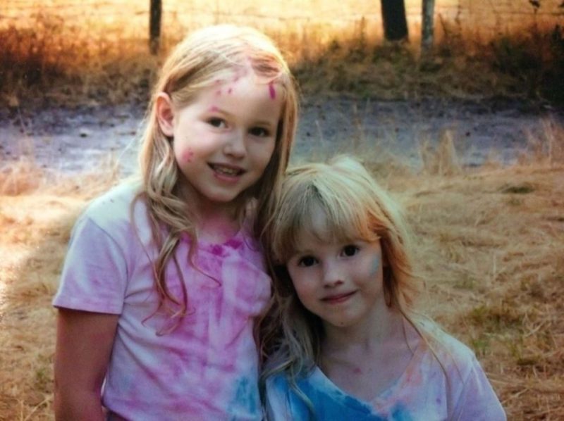 Фотография: Чудесное спасение: две маленькие сестрички были найдены живыми в лесу спустя 44 часа после исчезновения №4 - BigPicture.ru