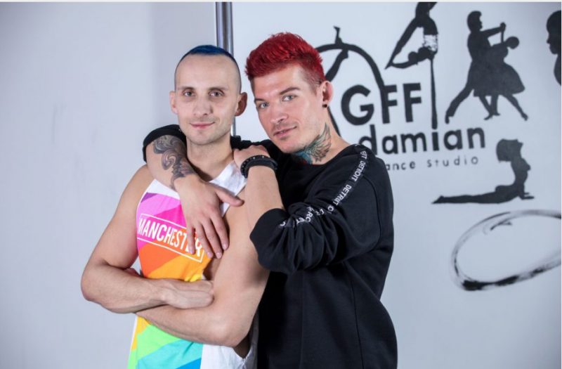 Фотография: На шесте: гей из Польши занимается танцами на пилоне и учит этому искусству других №2 - BigPicture.ru