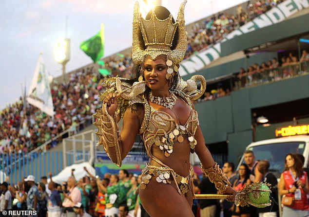 Фотография: В зажигательном ритме самбы: самое яркое зрелище года - красочный карнавал в Рио-де-Жанейро №6 - BigPicture.ru