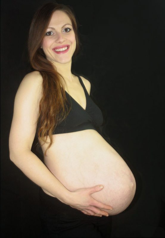Фотография: Роды в прямом эфире: американка снимала на видео рождение дочери в домашних условиях №7 - BigPicture.ru
