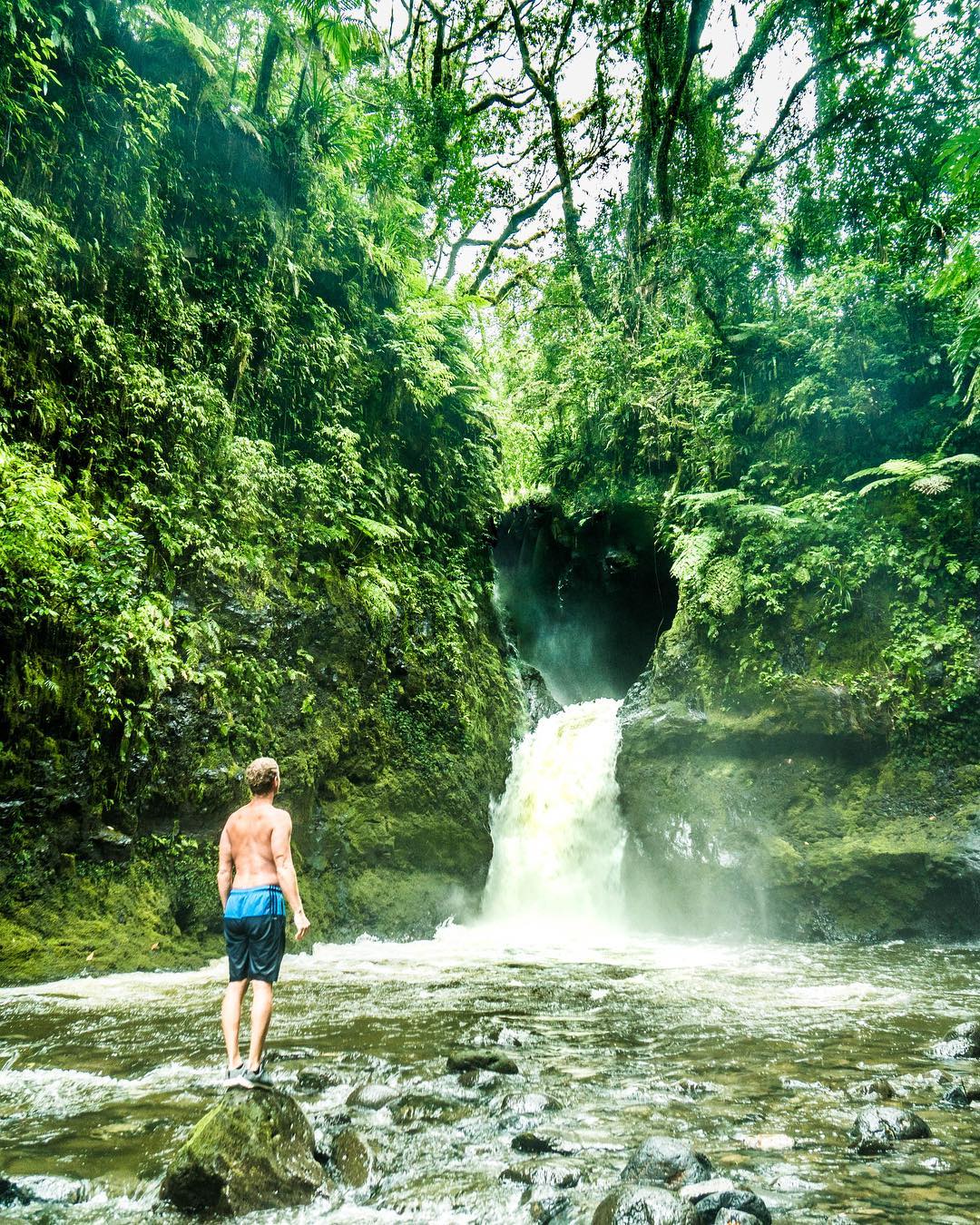 Фотография: Тропический рай: Микронезия и Маршалловы острова на снимках Роберта Майкла Пула №3 - BigPicture.ru