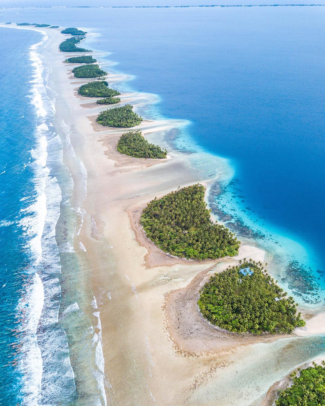 Фотография: Тропический рай: Микронезия и Маршалловы острова на снимках Роберта Майкла Пула №19 - BigPicture.ru