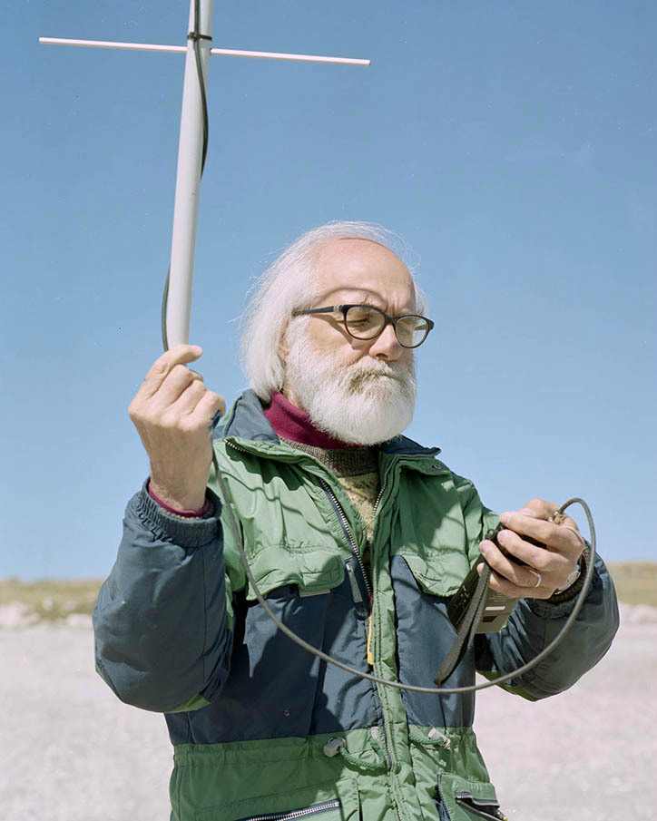 Фотография: Охота на радиозонды: пожалуй, самое своеобразное хобби среди пожилых людей в объективе швейцарского фотографа №9 - BigPicture.ru