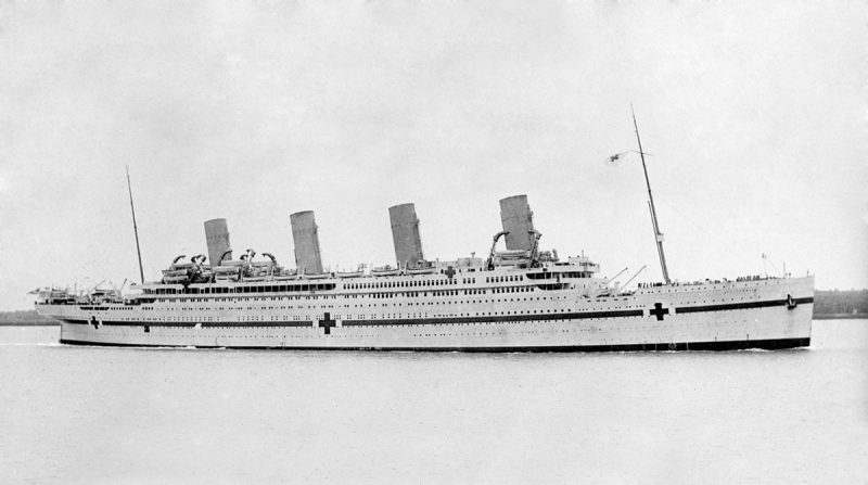 Непотопляемая Вайолетт Джессоп, пережившая три крупнейших кораблекрушения XX века