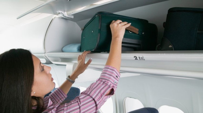 7 вещей, которые стюардессы «незаметно» узнают о пассажирах при посадке на рейс