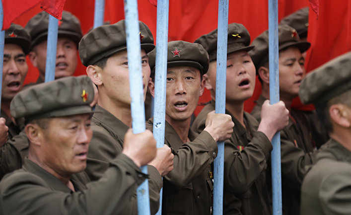 Фотография: 15 проступков, за которые в Северной Корее положены тюрьма или смертная казнь №11 - BigPicture.ru