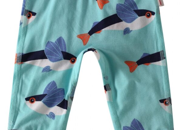 Какие летние брюки выбрать для девочки?