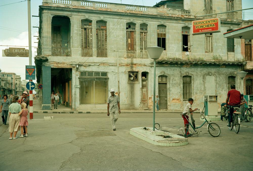 Фотография: Куба в 1990-е годы на снимках Триа Джован №14 - BigPicture.ru