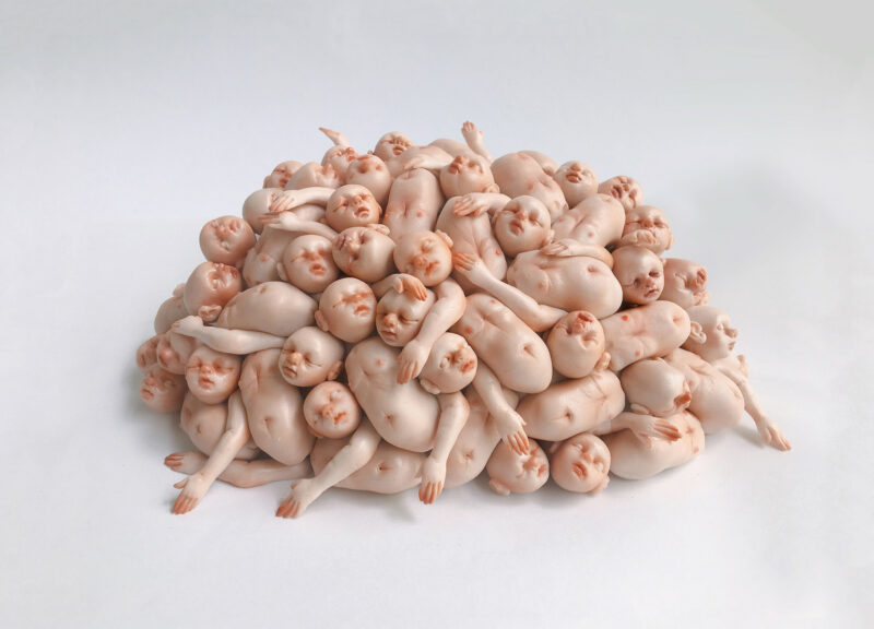 Фотография: На грани милоты и ужаса: сингапурская художница создает необычные миниатюры №7 - BigPicture.ru
