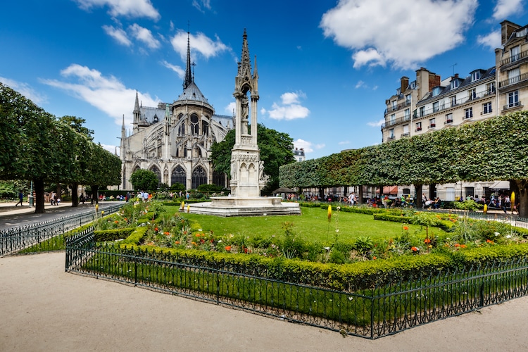 Фотография: Альтернативы Нотр-Дама: 6 мест в Париже, обладающих средневековой магией №13 - BigPicture.ru