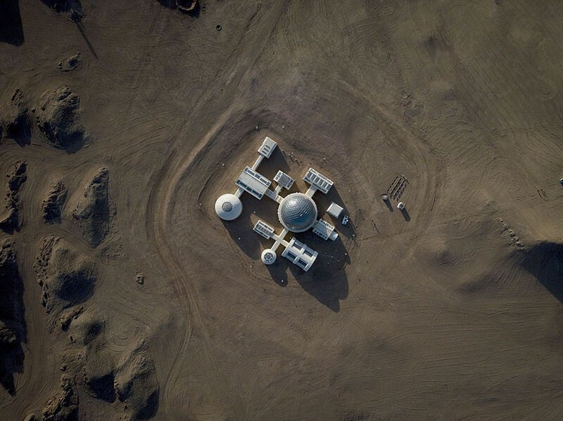 Фотография: Китайская компания создала симуляцию Марса в пустыне Гоби №2 - BigPicture.ru