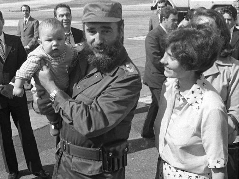 Фотография: Неуязвимый команданте: 10 самых необычных покушений на кубинского лидера Фиделя Кастро №8 - BigPicture.ru
