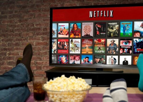 50 лучших сериалов Netflix на начало 2022 года, от которых невозможно оторваться