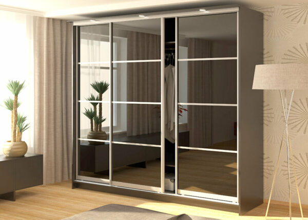 Шкафы-купе: конструктивные особенности и преимущества эксплуатации
