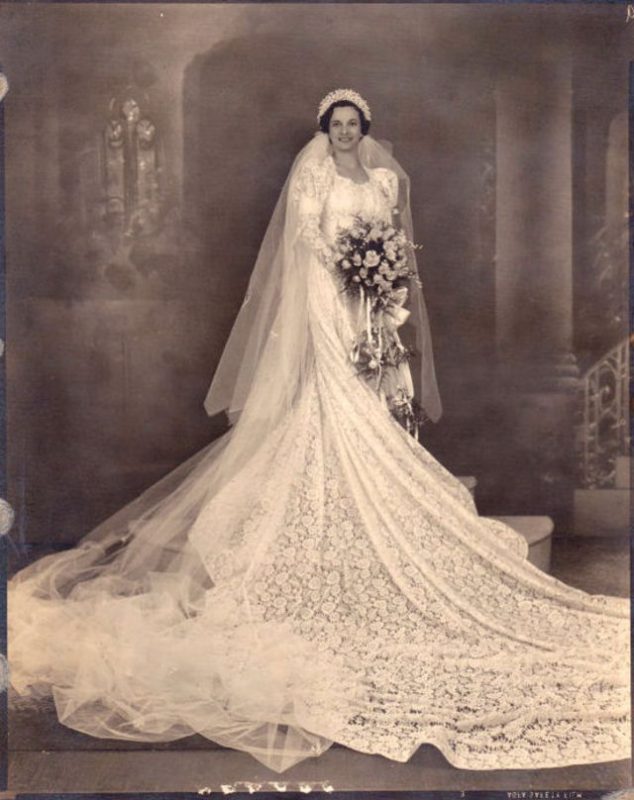 Фотография: Длина имеет значение: уникальные снимки невест 30-х годов №4 - BigPicture.ru